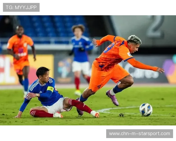 世界足坛格局微调，联赛间人才流动加速