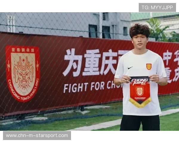 青训球员在中超联赛中首次亮相受瞩目，中国足球青训球员